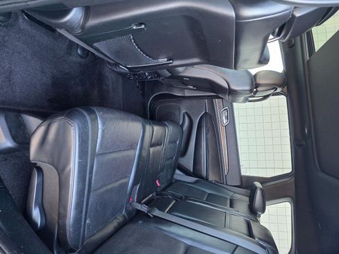 Used 2018 Jeep Grand Cherokee Limited w/ Luxury Group II image 12