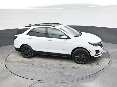 Used 2022 Chevrolet Equinox RS AWD/4WD image 33