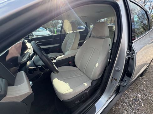 Used 2025 Hyundai Sonata SEL image 32