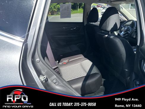 Used 2019 Nissan Rogue SV w/ Sun & Sound Touring Package AWD/4WD image 22
