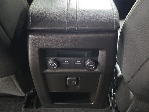 Used 2023 Chevrolet Traverse LT w/ LPO, Floor Liner Package image 17