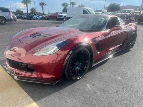 Used 2018 Chevrolet Corvette Z06 RWD image 3