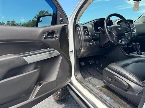 Used 2017 Chevrolet Colorado ZR2 w/ LPO, Premium Interior Package AWD/4WD image 13