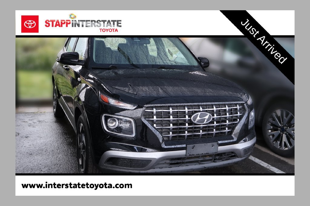 Used 2021 Hyundai Venue SEL w/ Premium Package FWD image 1