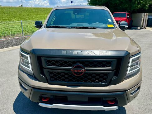 Used 2024 Nissan Titan PRO-4X w/ Pro-4x Convenience Package AWD/4WD image 2