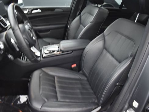 Used 2019 Mercedes-Benz GLS 450 4MATIC image 13