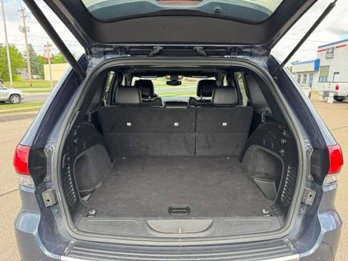 Used 2020 Jeep Grand Cherokee Limited AWD/4WD image 24