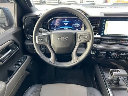 Used 2024 Chevrolet Silverado 1500 ZR2 w/ Technology Package image 13