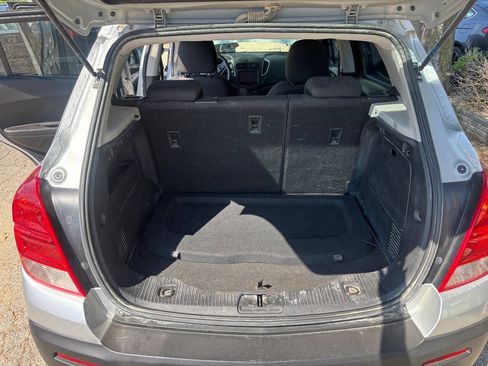 Used 2015 Chevrolet Trax LS FWD image 18