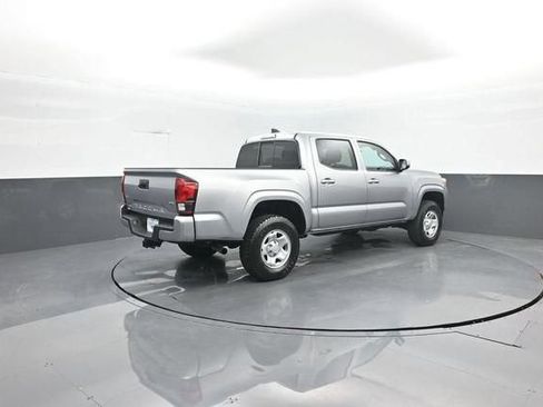 Used 2023 Toyota Tacoma SR AWD/4WD image 8