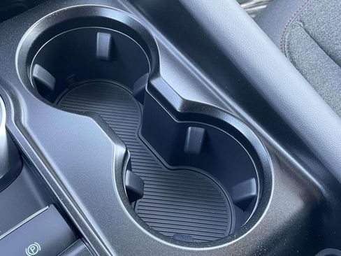 New 2026 Ford Explorer Active RWD image 22