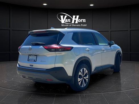Used 2023 Nissan Rogue SV w/ SV Premium Package AWD/4WD image 7