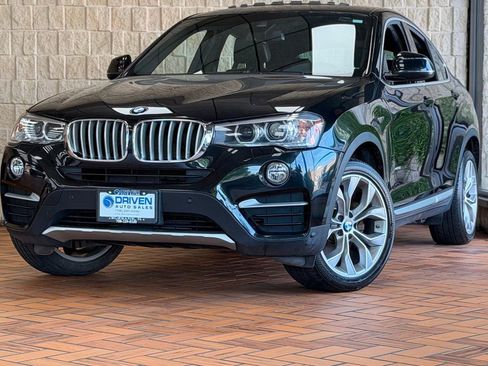 Used 2018 BMW X4 xDrive28i AWD/4WD image 2