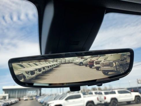 Used 2021 GMC Sierra 1500 Denali w/ Denali Ultimate Package image 38