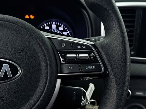 Certified 2021 Kia Sportage LX w/ LX Fwd Popular Package image 34