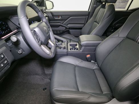 New 2026 Toyota 4Runner Limited image 25