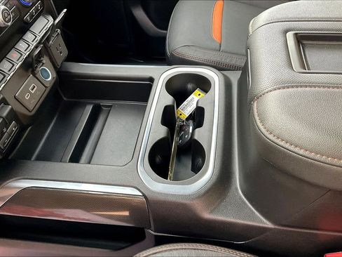 Used 2021 GMC Sierra 1500 AT4 image 23