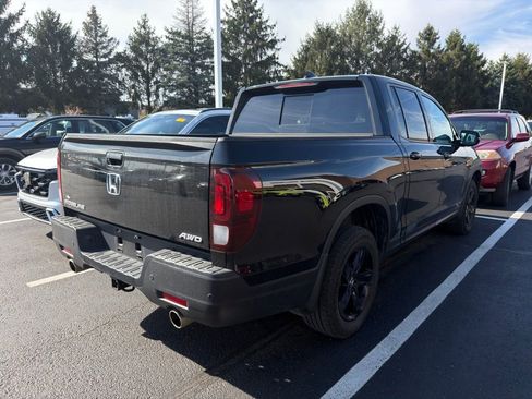 Used 2023 Honda Ridgeline Black Edition image 3