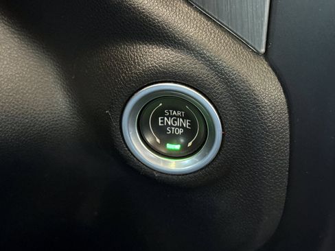 Used 2022 GMC Sierra 2500 Denali w/ Denali Ultimate Package image 28