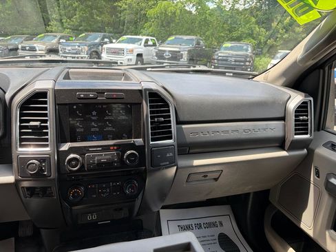 Used 2017 Ford F350 XLT w/ XLT Value Package AWD/4WD image 11