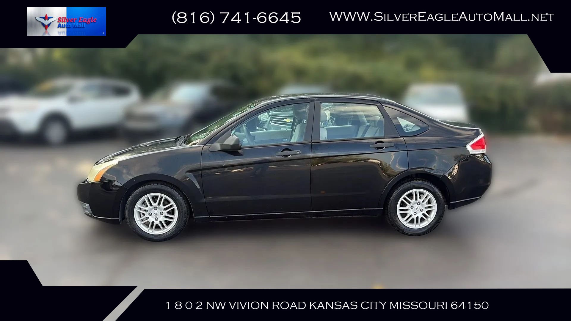 Used 2011 Ford Focus SE FWD image 2