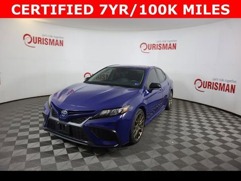 Used 2024 Toyota Camry SE FWD image 2