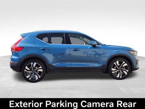 Certified 2023 Volvo XC40 B5 Ultimate w/ Climate Package AWD/4WD image 10