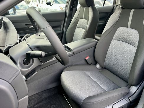 New 2026 Nissan Sentra SV FWD image 30