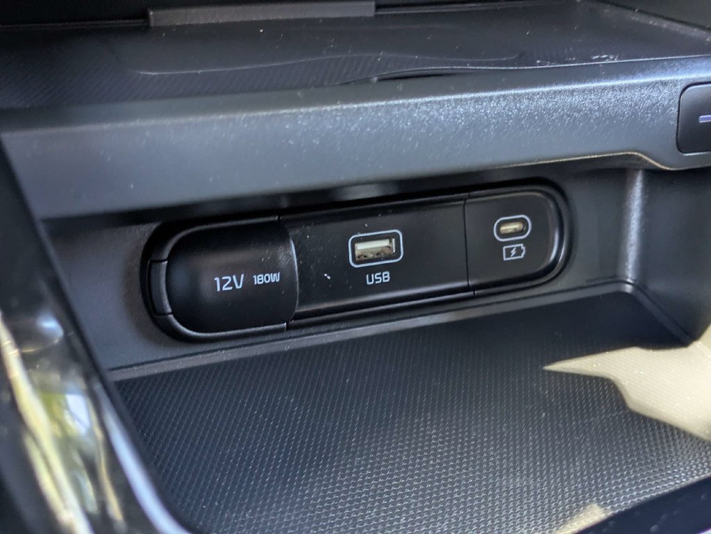 Used 2023 Kia Soul S FWD image 18