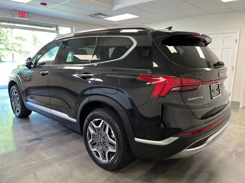 Used 2022 Hyundai Santa Fe Limited AWD/4WD image 3