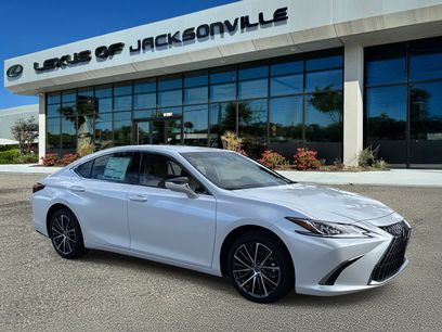 New 2025 Lexus ES 350 w/ Premium Package