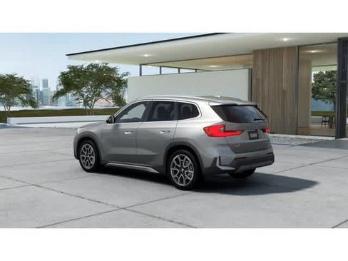 New 2026 BMW X1 xDrive28i w/ Technology Package AWD/4WD image 2