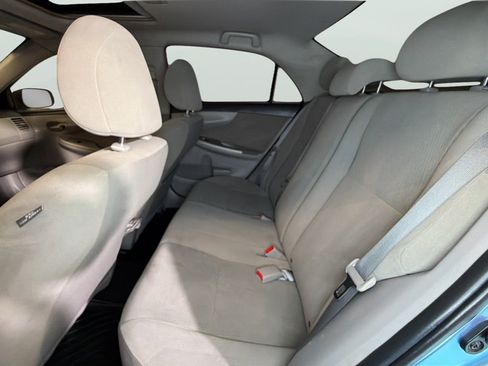 Used 2013 Toyota Corolla LE w/ Premium Pkg FWD image 33