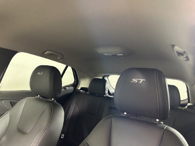 Used 2024 Buick Encore GX Sport Touring w/ Comfort Package FWD image 12