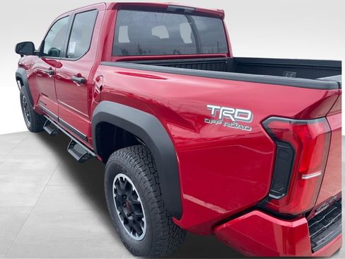 New 2026 Toyota Tacoma TRD Off-Road AWD/4WD image 6