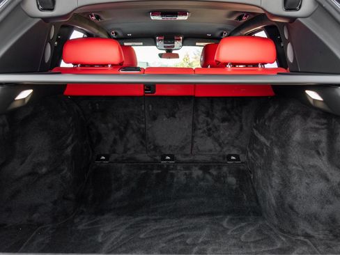 Used 2023 Rolls-Royce Cullinan image 41