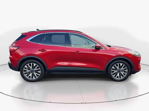 Used 2020 Ford Escape Titanium AWD/4WD image 2
