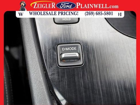 Used 2023 Nissan Rogue SV image 21