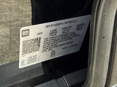 Used 2025 GMC Yukon XL Denali AWD/4WD image 38