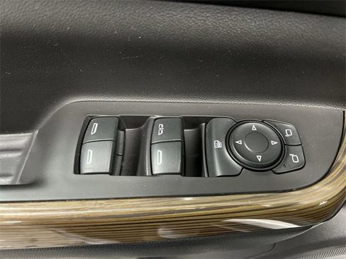 Certified 2020 GMC Acadia SLE w/ LPO, Floor Liner Package image 22