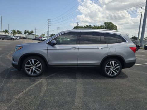 Used 2016 Honda Pilot Touring image 6