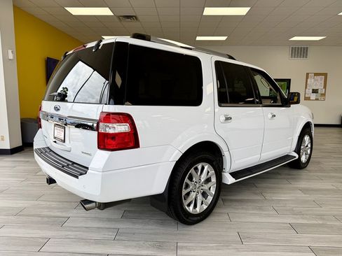 Used 2017 Ford Expedition Limited RWD image 6