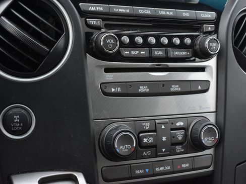 Used 2015 Honda Pilot SE image 22