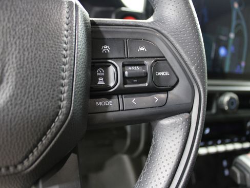 Used 2025 Toyota 4Runner TRD Pro AWD/4WD image 11