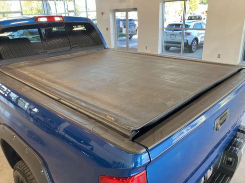 Used 2016 Toyota Tundra SR5 image 27