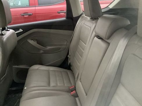 Used 2017 Ford Escape Titanium image 14