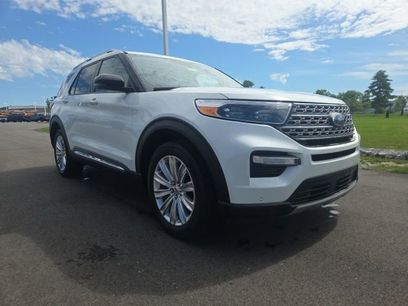 Used 2022 Ford Explorer Limited w/ Limited Technology Package
