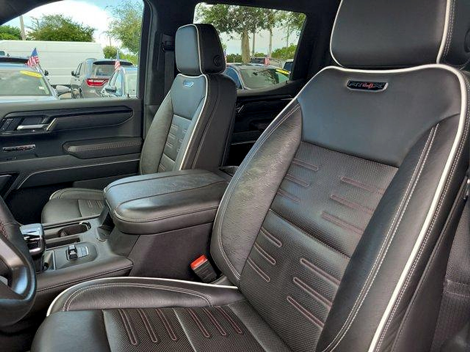 Used 2025 GMC Sierra 1500 AT4X AWD/4WD image 23