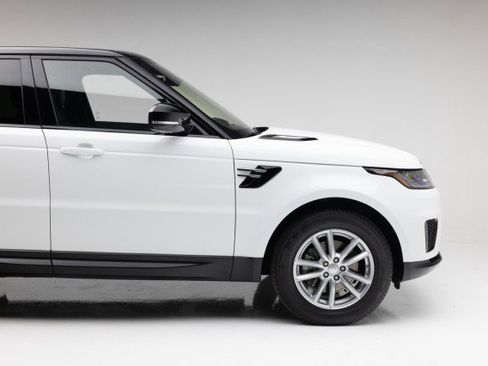 Used 2018 Land Rover Range Rover Sport SE image 27
