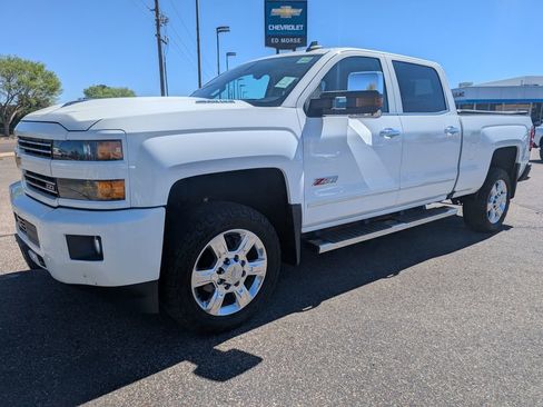 Used 2018 Chevrolet Silverado 2500 LTZ image 1